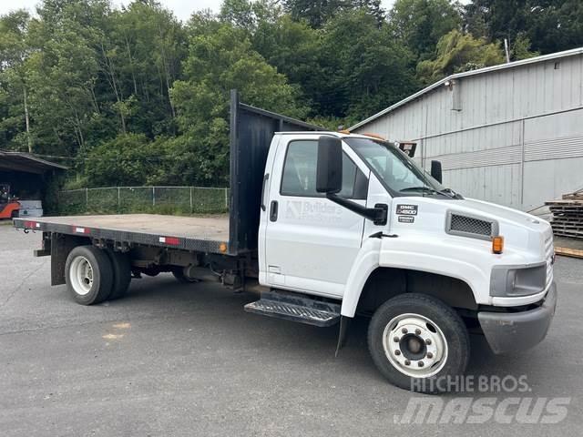 GMC C4500 Tovornjaki s kesonom/platojem