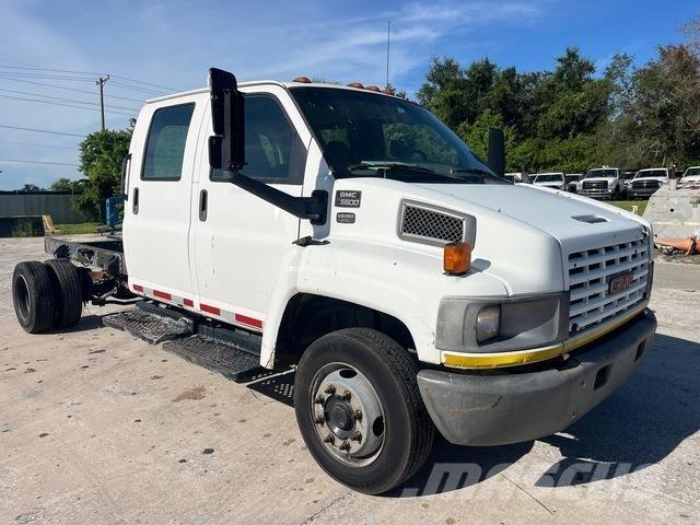 GMC C5500 Kabine in notranjost