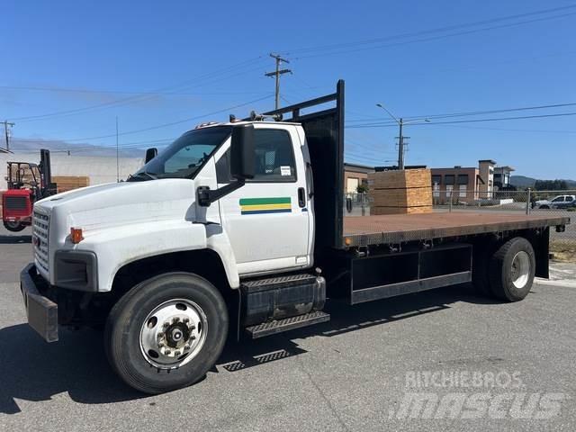 GMC C7500 Tovornjaki s kesonom/platojem