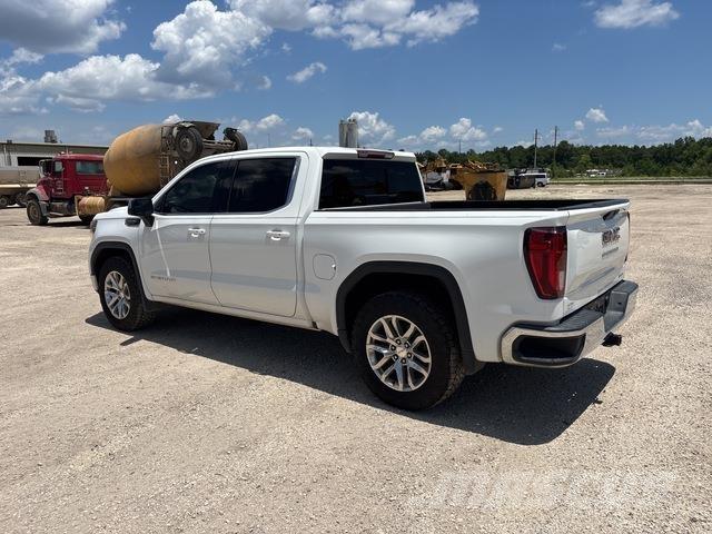 GMC Sierra Drugi