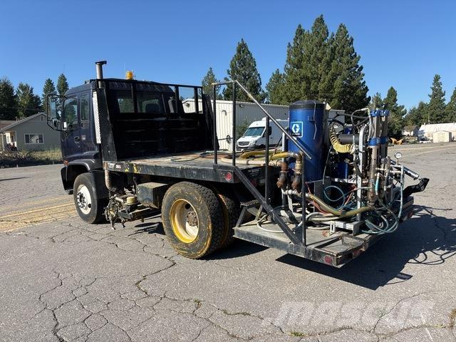 GMC T7500 Komunalna vozila