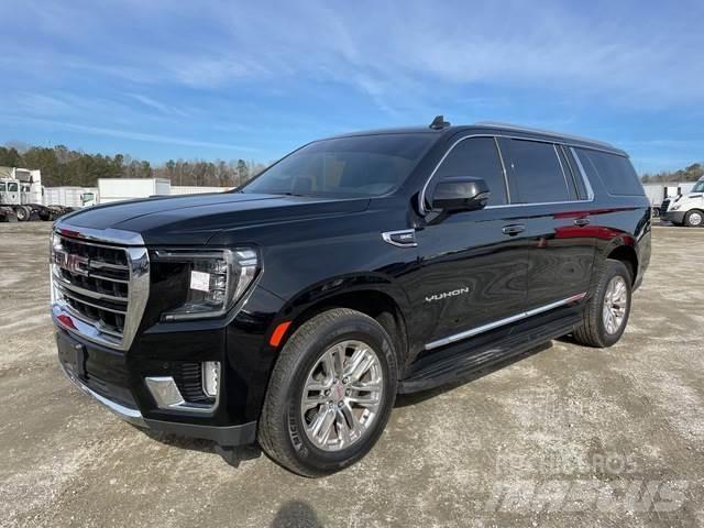 GMC Yukon Avtomobili