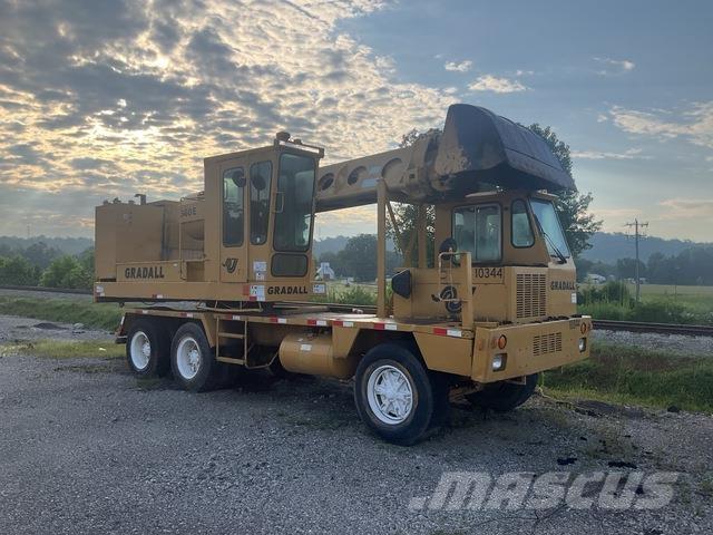 Gradall G660E Bagri na kolesih