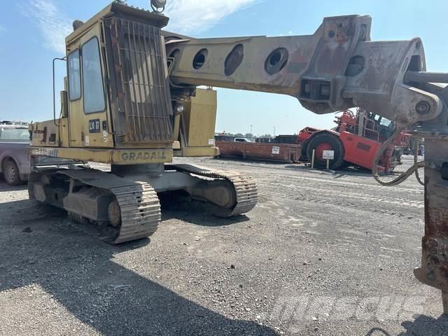 Gradall XL5210 Bagri goseničarji