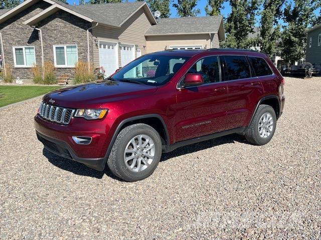  Grand Cherokee Avtomobili