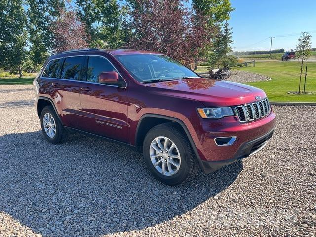  Grand Cherokee Avtomobili