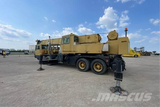 Grove TMS-300B Dvigala na gosenicah
