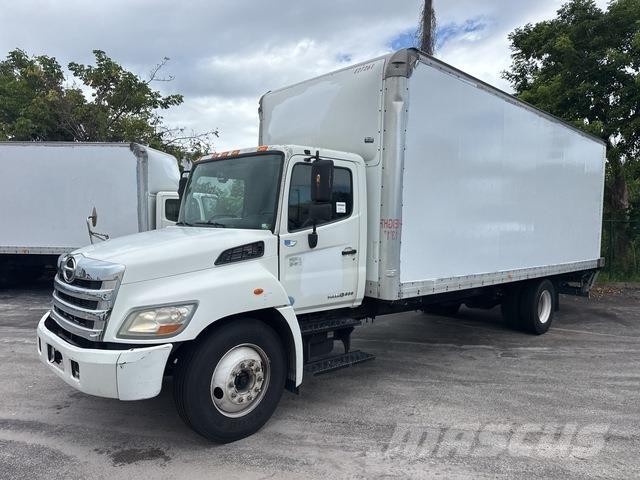 Hino  Tovornjaki zabojniki