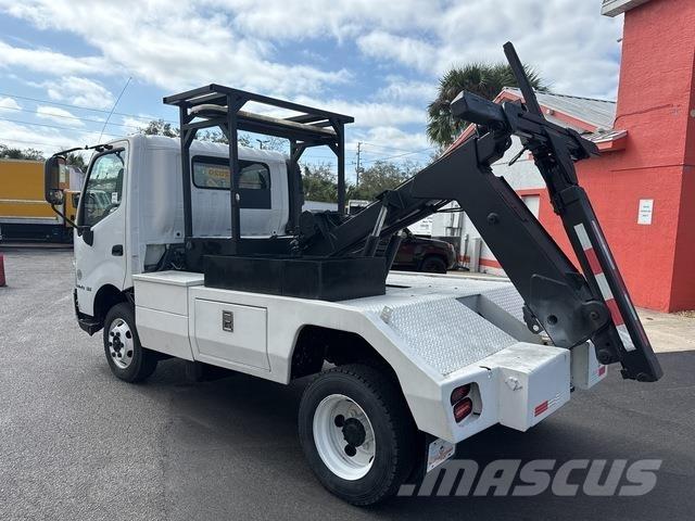 Hino 155 Vlečna vozila za tovornjake