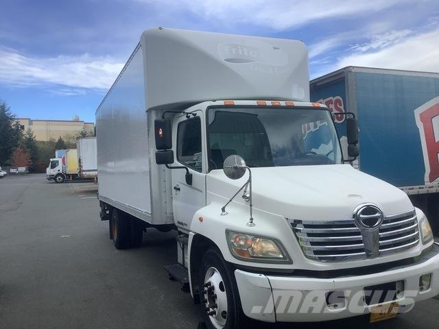Hino 258 Tovornjaki zabojniki