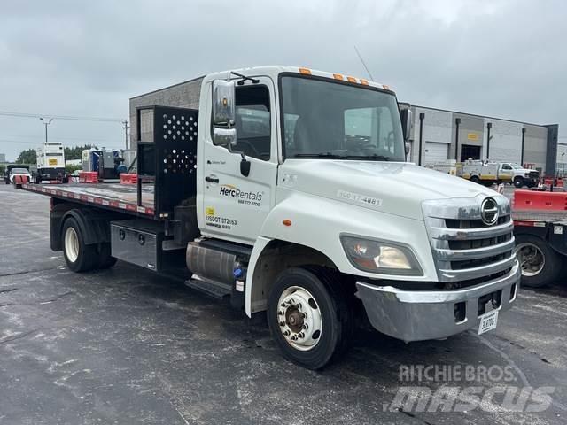 Hino 258ALP Vlečna vozila za tovornjake