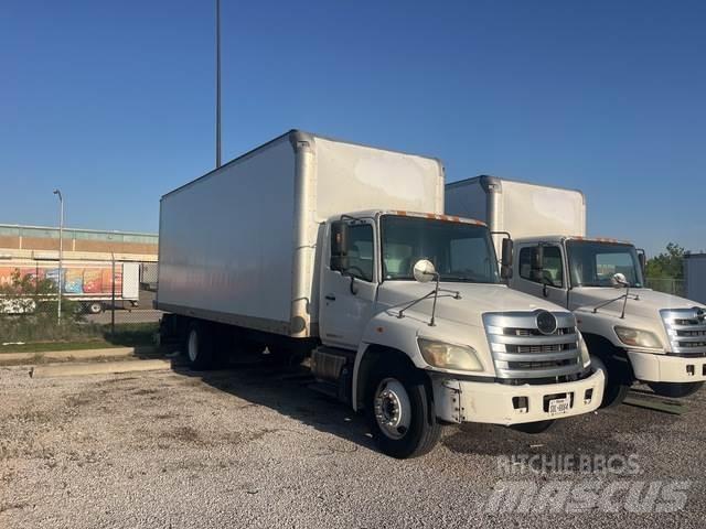 Hino 268 Dostavna vozila / kombiji