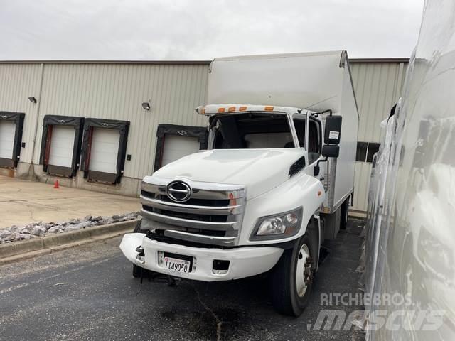 Hino 268 Tovornjaki zabojniki