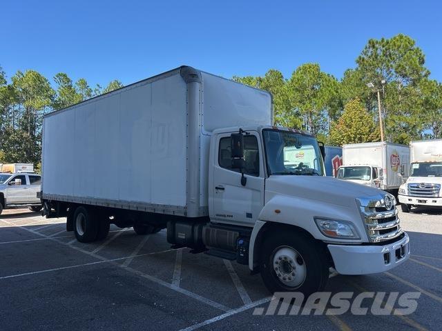 Hino 268 Tovornjaki zabojniki