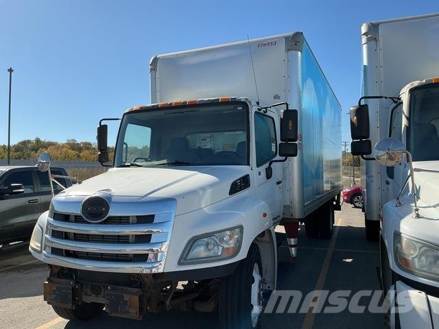 Hino 268 Tovornjaki zabojniki