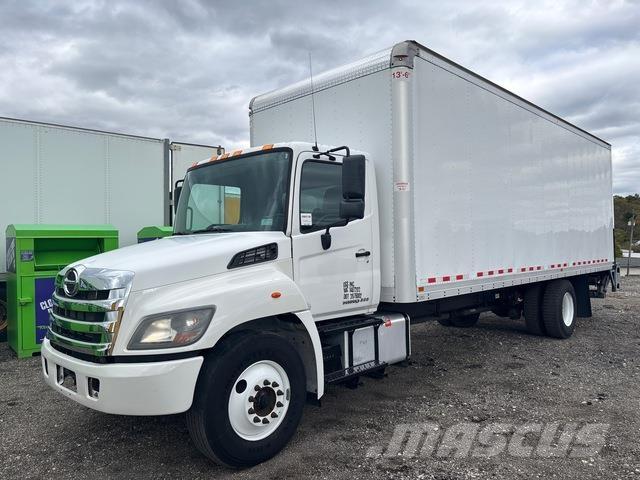 Hino 268 Tovornjaki zabojniki