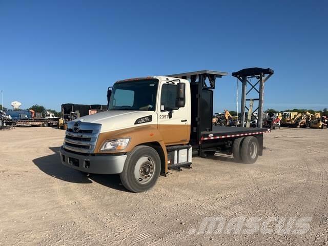Hino 338 Komunalna vozila