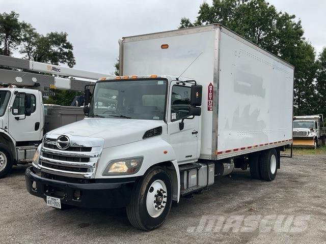 Hino 338 Komunalni tovornjaki