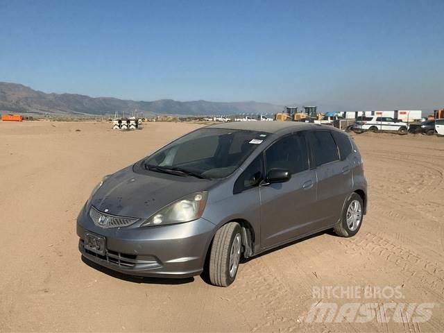 Honda Fit Avtomobili