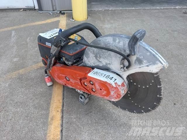 Husqvarna K770 Drugi deli