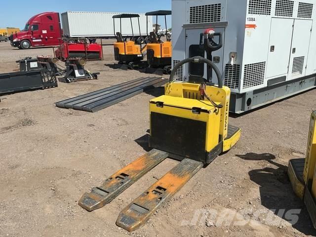 Hyster B60ZAC Ročni paletnik