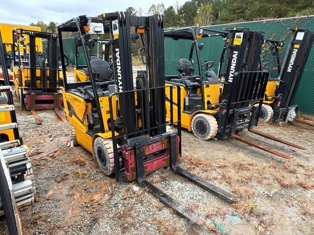 Hyundai 25B-9U Električni viličarji