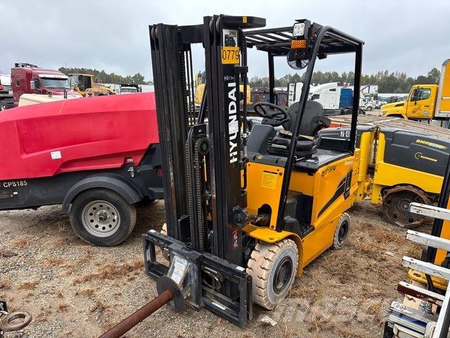 Hyundai 25B-9U Električni viličarji