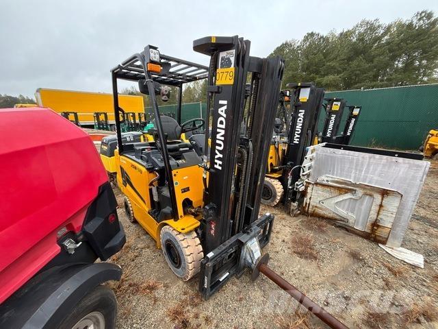 Hyundai 25B-9U Električni viličarji