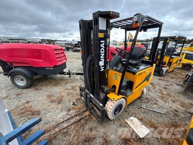 Hyundai 25B-9U Električni viličarji