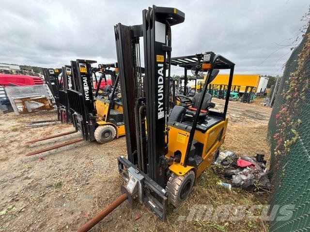 Hyundai 25B-9U Električni viličarji