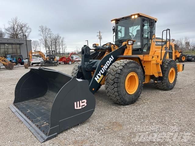 Hyundai HL960A Kolesni nakladalci
