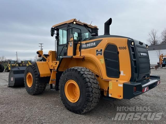 Hyundai HL960A Kolesni nakladalci