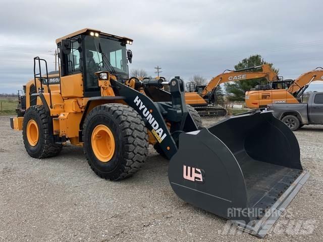 Hyundai HL960A Kolesni nakladalci