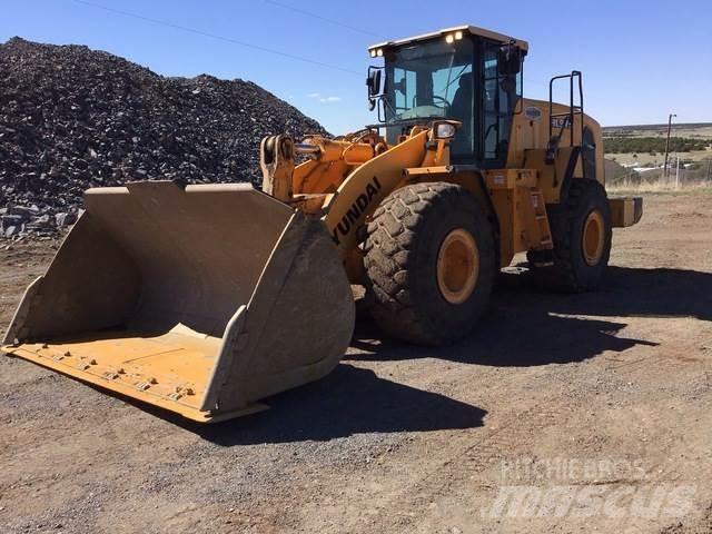 Hyundai HL975 Kolesni nakladalci