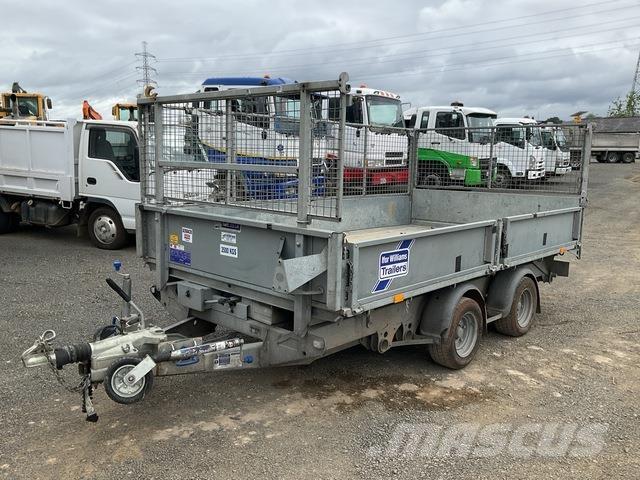 Ifor Williams  Prikolice za prevoz vozil