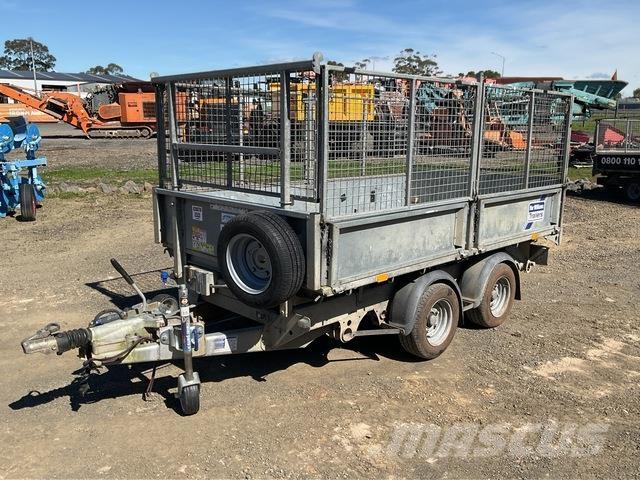 Ifor Williams  Prikolice za prevoz vozil