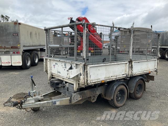 Ifor Williams  Prikolice za prevoz vozil