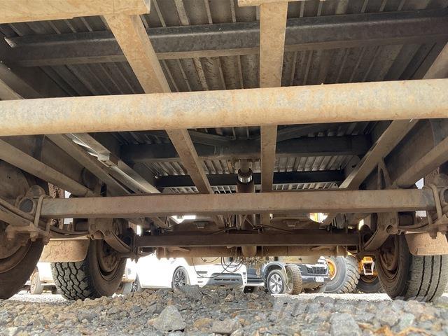 Ifor Williams  Prikolice za prevoz vozil