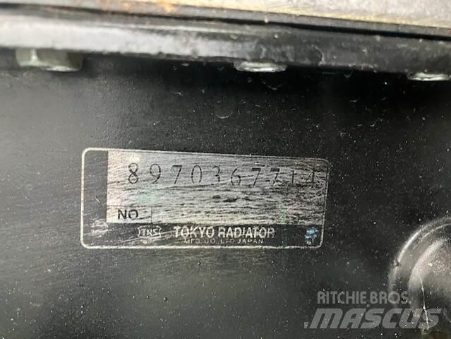 Isuzu C240 Motorji
