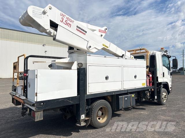 Isuzu FRR600 Avtokošare