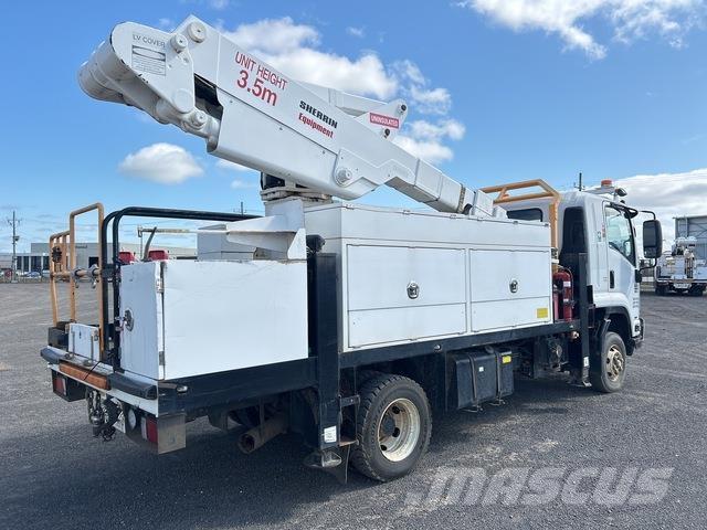 Isuzu FRR600 Avtokošare