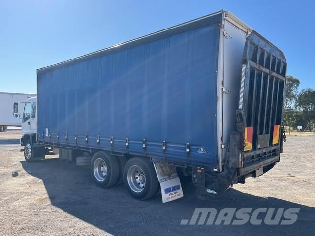 Isuzu FVR 950 Tovornjaki s ponjavo