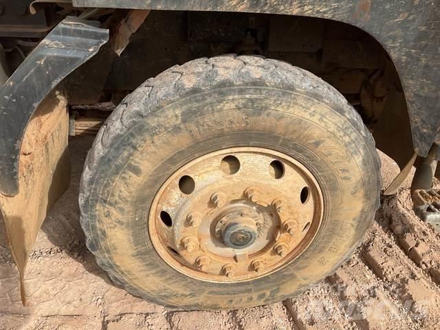 Isuzu FVZ1400 Tovornjaki cisterne