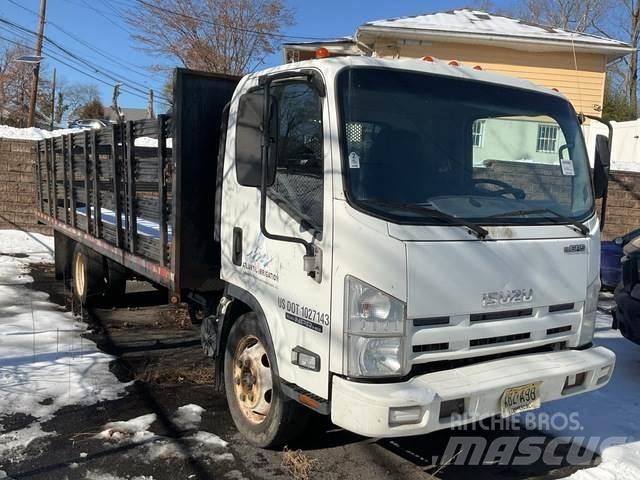 Isuzu NPR Tovornjaki s kesonom/platojem
