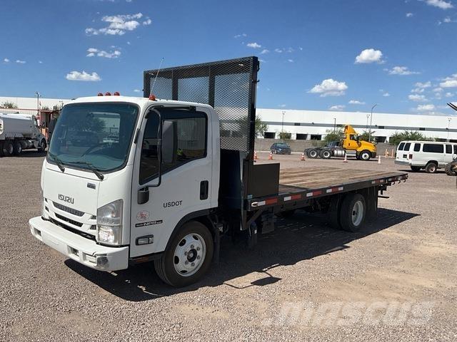 Isuzu NPR HD Tovornjaki s kesonom/platojem