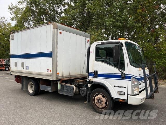 Isuzu NQR Tovornjaki zabojniki