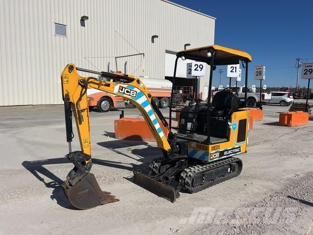 JCB 19C-1E Bagri goseničarji