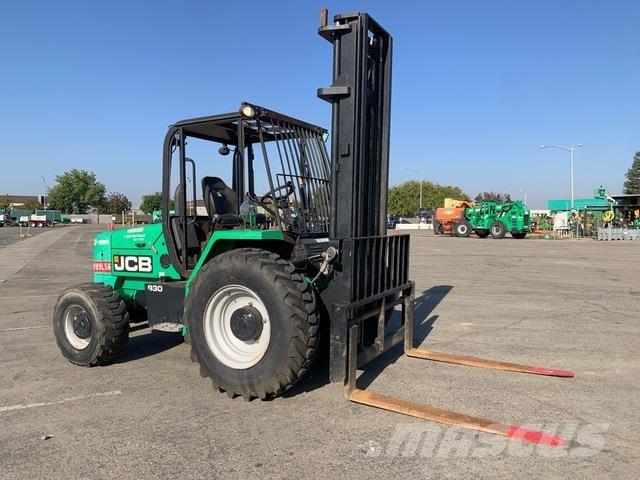 JCB 930 Terenski viličar