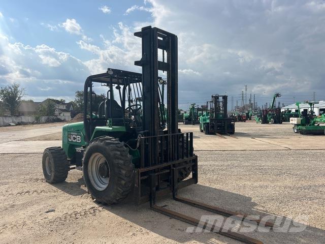 JCB 930 Terenski viličar