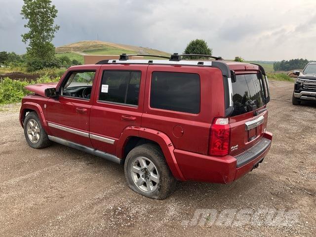 Jeep Commander Avtomobili